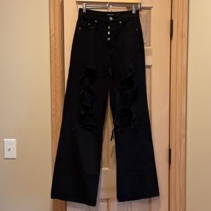 PACSUN - black distressed jeans